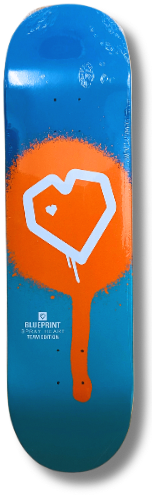 8,5” Blueprint orange “SPRAY HEART” Tabla de skate con lija.
