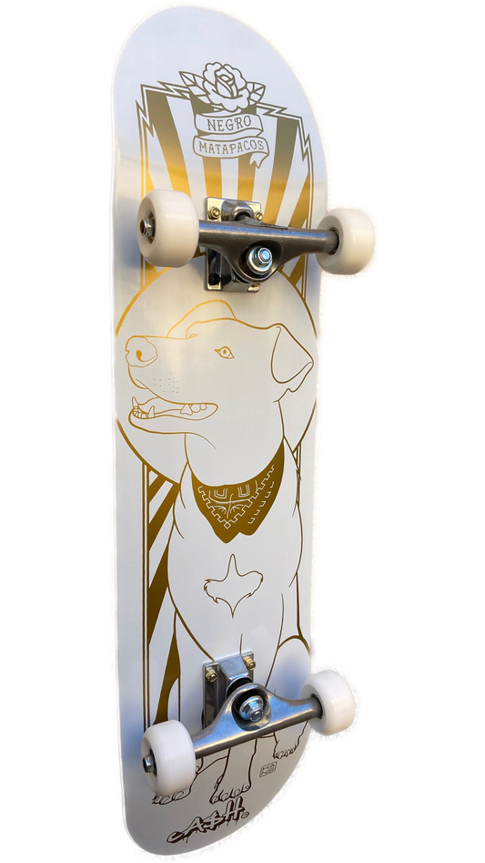 Cash Tabla de Skate Completa Matapacos Gold and White 9x16