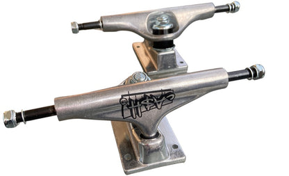 Trucks de skate CASH 5.375 pulgadas par